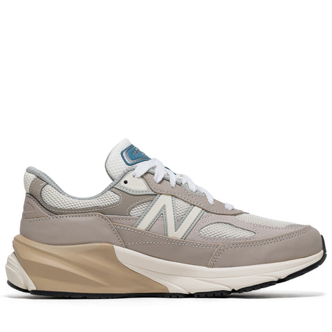 New Balance Made in USA 990v6 - Light Mushroom/Moonrock