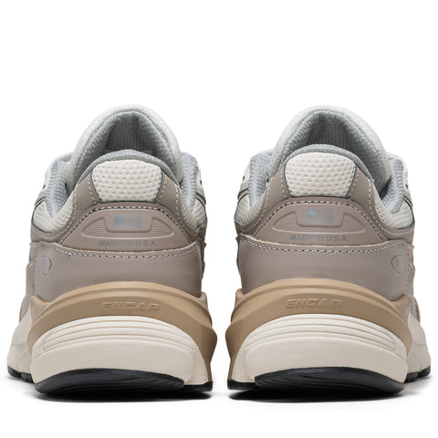New Balance Made in USA 990v6 - Light Mushroom/Moonrock