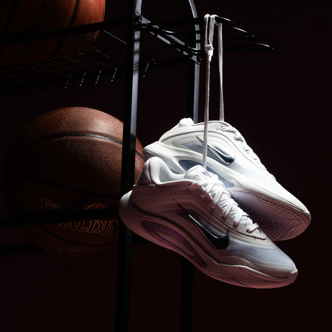 WOMEN'S NIKE A'ONE 'OG PEARL' - WHITE/SUMMIT WHITE